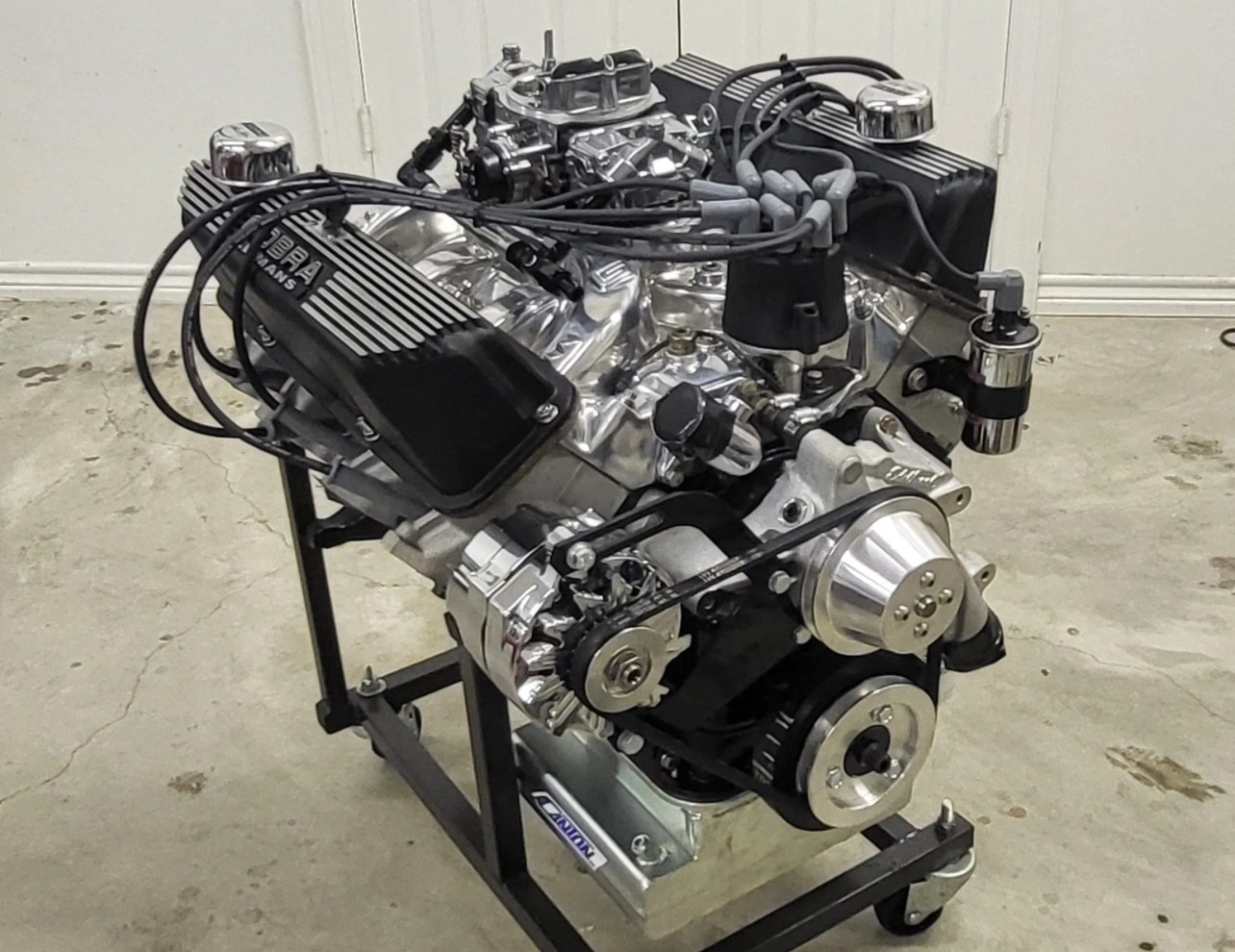 Ford 227 FE V8 Engine - Image 3