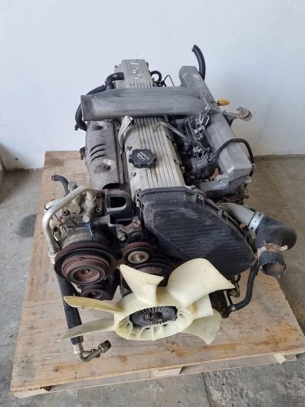 JDM Toyota 1hz 4.2L Diesel Replacement Engine